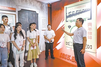 2021年全国十大教育新闻