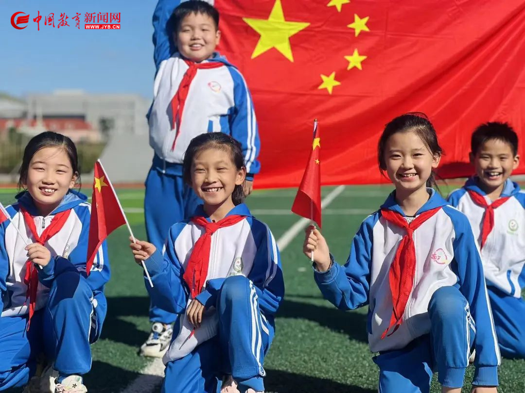 “晒晒我家的国庆假期”，终于来了！ | 观 · 光影