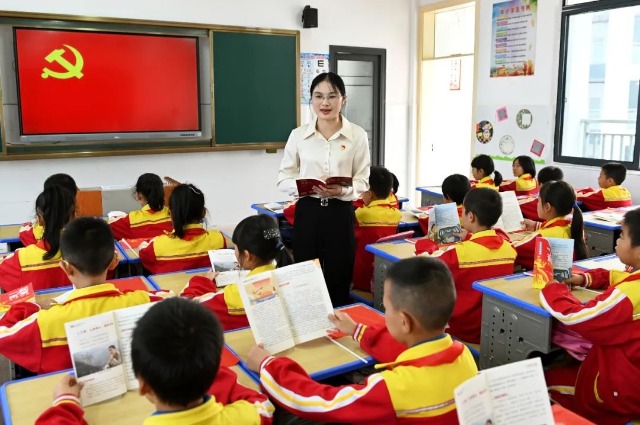 中小学要切实加强国家安全教育