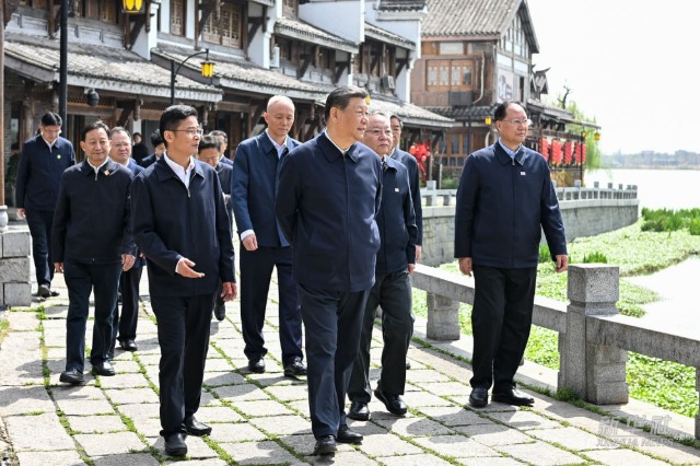 习近平在湖南常德市考察调研