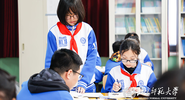 “我发现自己正蜕变为课程的设计者和终身学习者”
