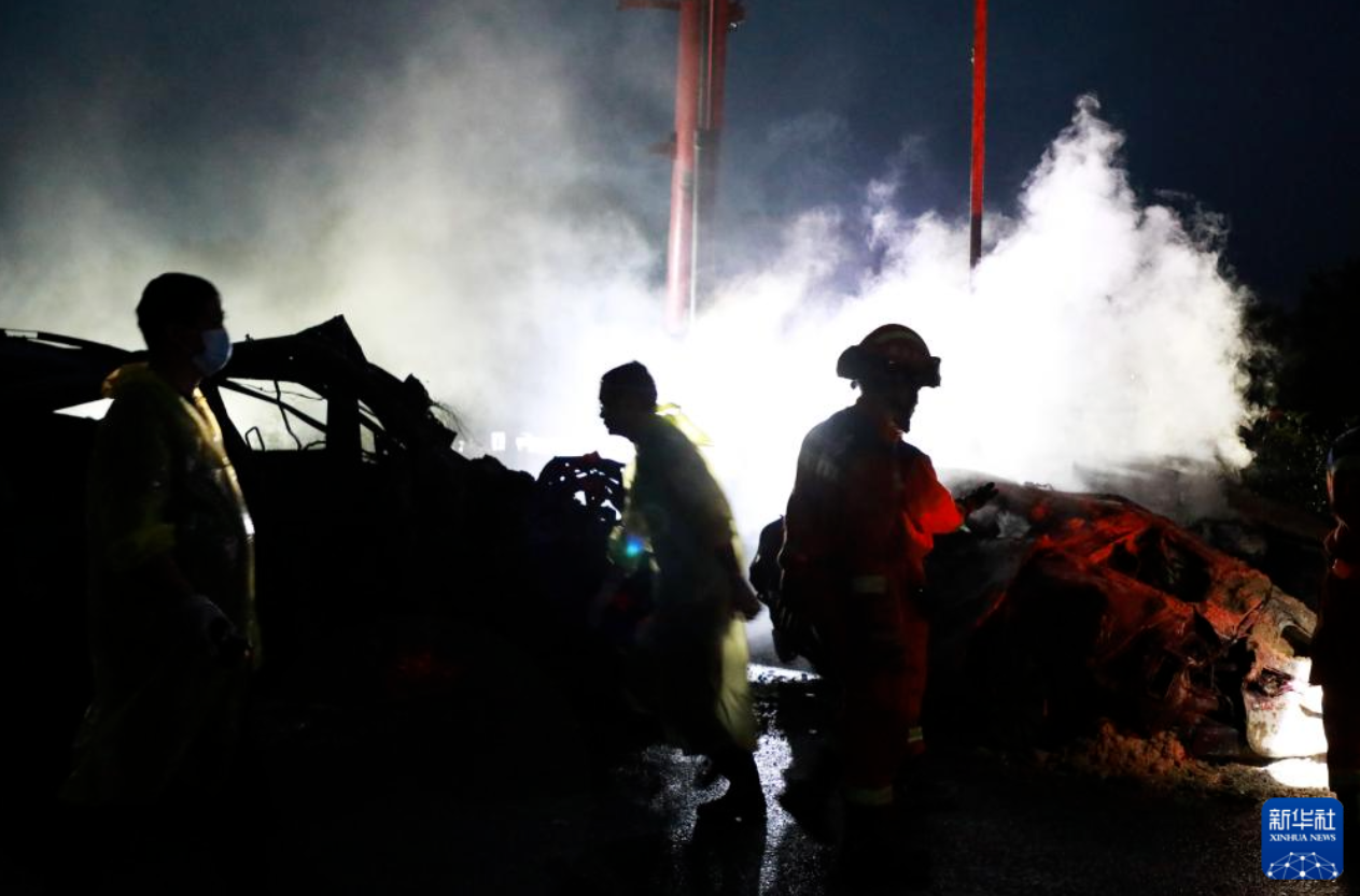 广东梅大高速路面塌方灾害已致36人死亡