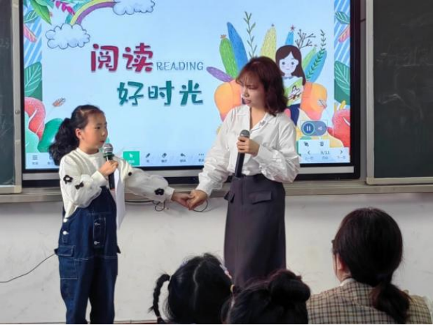 遵义汇川：“一校一案”，班班悦读书香弥漫